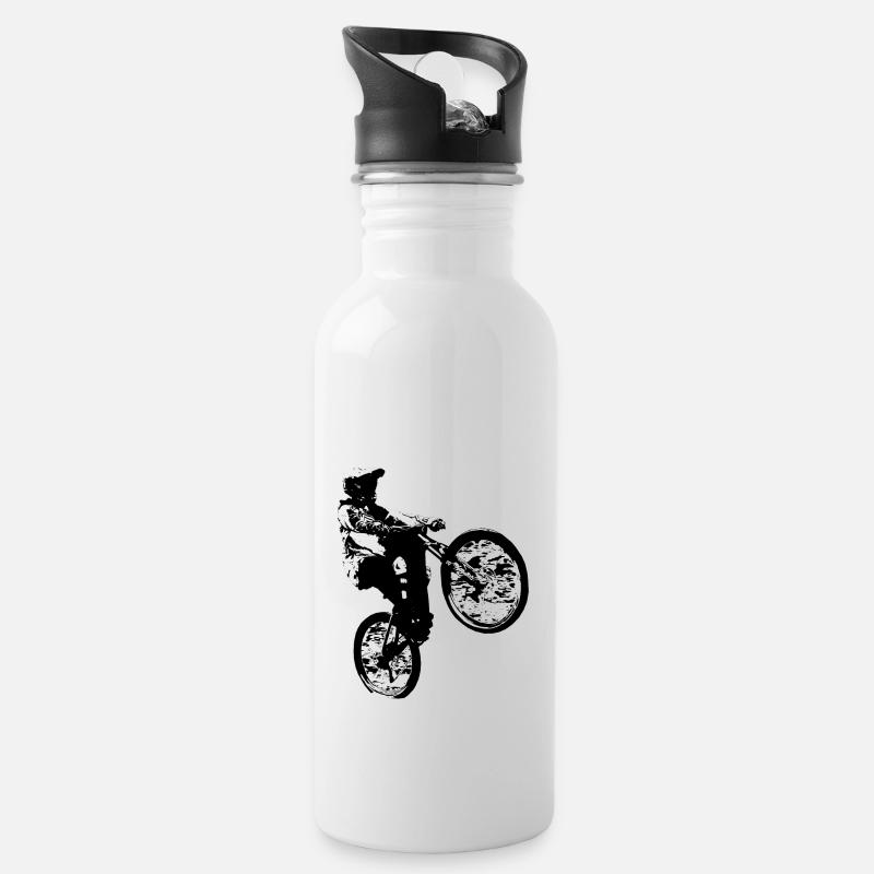 Mountainbiker, der einen Wheelie macht. - Trinkflasche mit integriertem Trinkhalm - Weiß