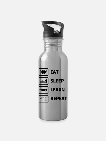 EAT SLEEP LEARN REPEAT - Trinkflasche mit integriertem Trinkhalm - Lightsilver