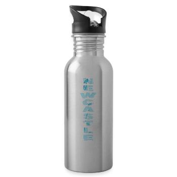 Newcastle England UK City Font Skyline Home - Water bottle with straw - silver - Right