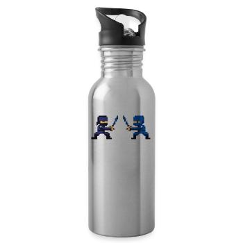 PixelArt, Ninja Fight - Trinkflasche mit integriertem Trinkhalm - Lightsilver - Rechts