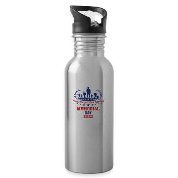 Never forget their Service Memorial Day 2023 - Water bottle with straw - silver - Right