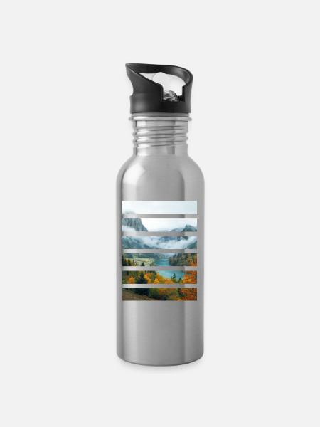 Herbsttäler und friedlicher See - Trinkflasche mit integriertem Trinkhalm - Lightsilver