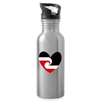 Maori Flagge Herz, Neuseeland - Trinkflasche mit integriertem Trinkhalm - Lightsilver - Rechts