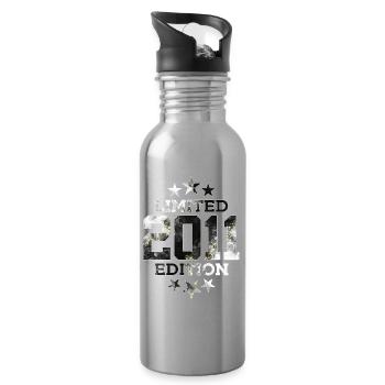 LIMITED EDITION 2011 15. GEBURTSTAG - Trinkflasche mit integriertem Trinkhalm - Lightsilver - Rechts