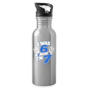 Von 6 zu 7 Comic Geburtstag - Trinkflasche mit integriertem Trinkhalm - Lightsilver - Rechts
