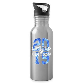 LIMITED EDITION 2019 FOOTBALL 7TH BIRTHDAY - Water bottle with straw - silver - Right