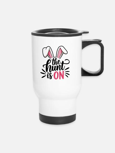 Die Jagd beginnt – Osterhasen-Spaß! 🐰🎨 - Thermobecher mit Tragegriff - Weiß