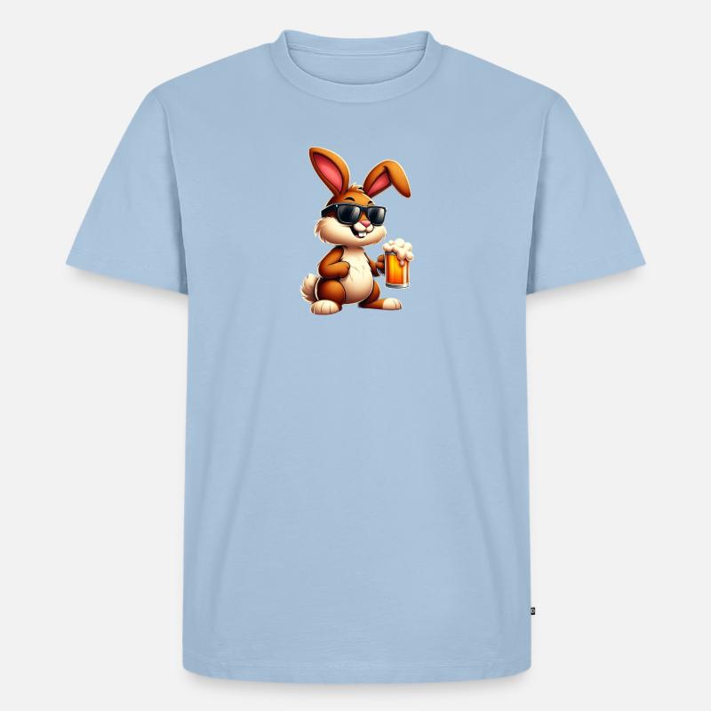 Osterhase mit einem Bier - Männer Premium Bio T-Shirt - Hellblau