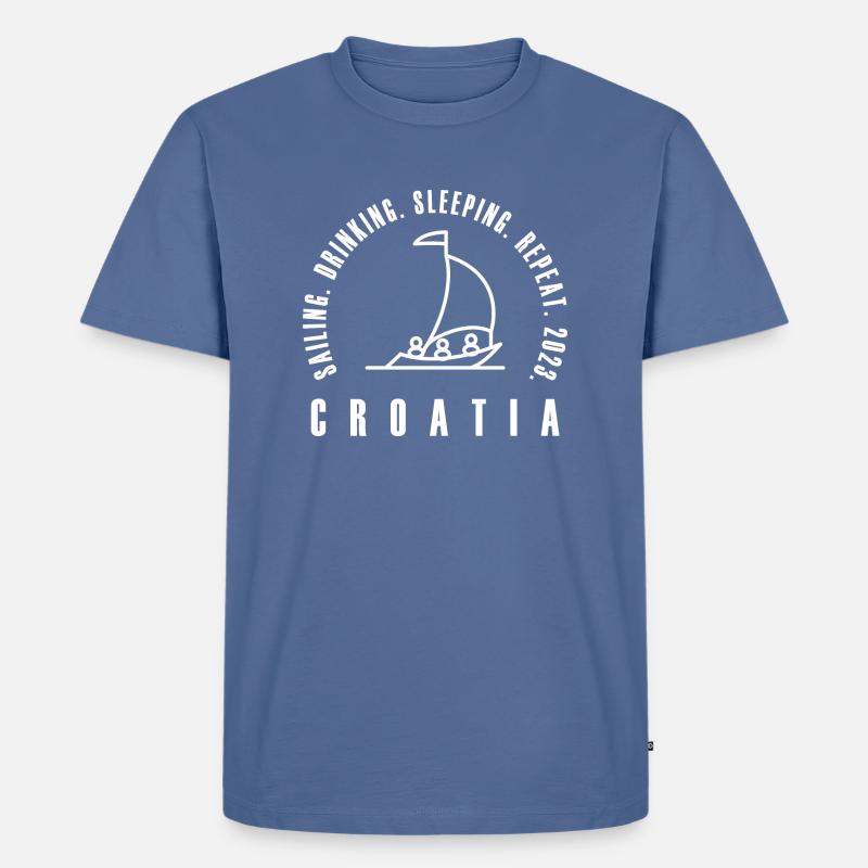 sailing drinking sleeping repeat 2023 - Männer Premium Bio T-Shirt - Taubenblau