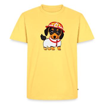 Dachshund en tant que pompier - T-shirt Premium bio Homme - jaune pastel - Devant - AI Model Male 185 dark (185cm)
