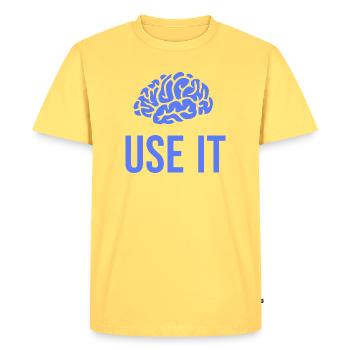 Funny sayings for smartasses and high-flyers - Men's Premium Organic T-Shirt - sky yellow - Front - AI Model Male 185 dark (185cm)