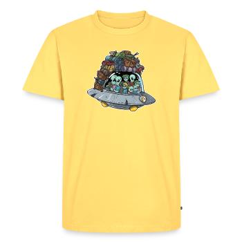 Voyage de vacances extraterrestre dans un OVNI - T-shirt Premium bio Homme - jaune pastel - Devant - AI Model Male 185 dark (185cm)