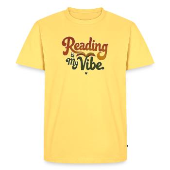 Lire est mon énergie – Diction rétro du livre - T-shirt Premium bio Homme - jaune pastel - Devant - AI Model Male 185 dark (185cm)