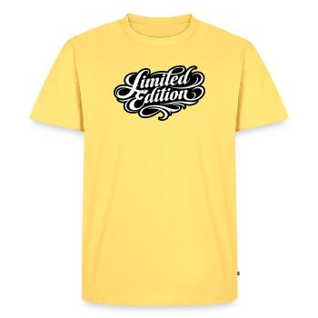 Édition limitée - T-shirt Premium bio Homme - jaune pastel - Devant - AI Model Male 185 dark (185cm)