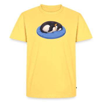 Mignon manchot de dessins animés endormi en train de se câliner - T-shirt Premium bio Homme - jaune pastel - Devant - AI Model Male 185 dark (185cm)