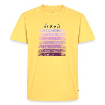 Il est normal de recommencer. - T-shirt Premium bio Homme - jaune pastel - Devant - AI Model Male 185 dark (185cm)