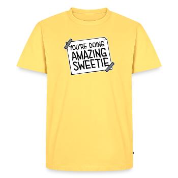 Tu fais un travail incroyable ma chérie, drôle, encourageant. - T-shirt Premium bio Homme - jaune pastel - Devant - AI Model Male 185 dark (185cm)