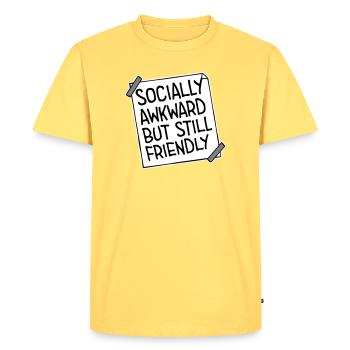 Diction socialement maladroite mais quand même amicale - T-shirt Premium bio Homme - jaune pastel - Devant - AI Model Male 185 dark (185cm)