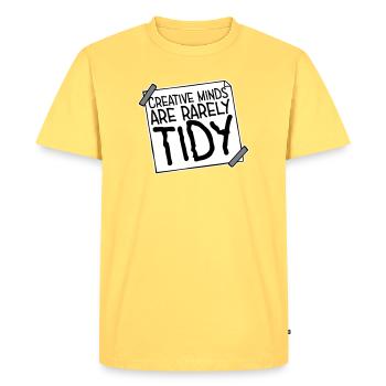 Les esprits créatifs sont rarement bien rangés Logo créatif drôle - T-shirt Premium bio Homme - jaune pastel - Devant - AI Model Male 185 dark (185cm)