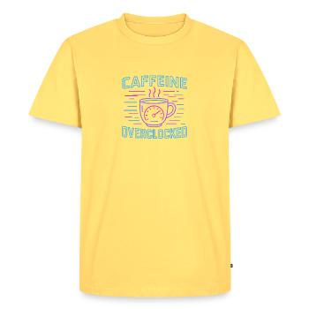 Caféine overclockée - T-shirt Premium bio Homme - jaune pastel - Devant - AI Model Male 185 dark (185cm)