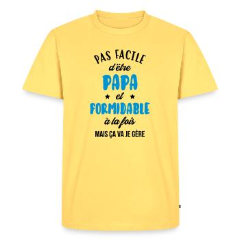 Papa - Fête des Pères - Anniversaire - Bébé - T-shirt Premium bio Homme - jaune pastel - Devant - AI Model Male 185 dark (185cm)