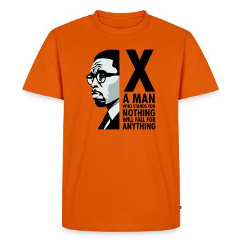Malcolm X - A man who stands for nothing will fall - Men's Premium Organic T-Shirt - orange  - Front - Nico (187cm)