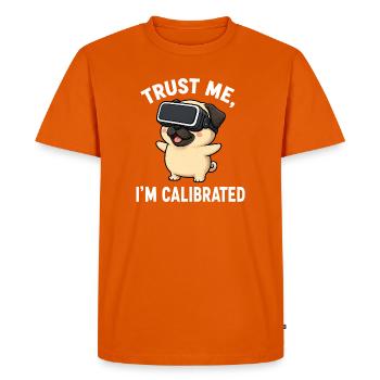 Diction de joueur de dessins animés carlin mignonne - T-shirt Premium bio Homme - orange  - Devant - Nico (187cm)