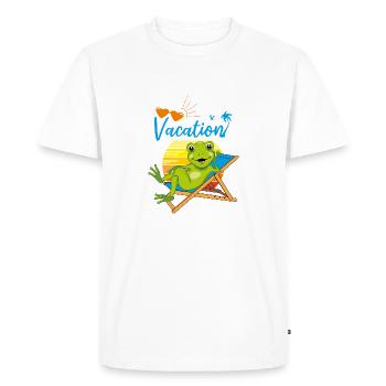 Happy little frog se détend sur la chaise longue - T-shirt Premium bio Homme - blanc - Devant - Nico (187cm)