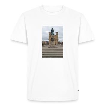 The King before Frederick's Church - Men's Premium Organic T-Shirt - white - Front - Nico (187cm)