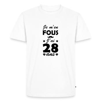 Je m'en fous j'ai 28 ans / anniversaire 28 ans - T-shirt Premium bio Homme - blanc - Devant - Nico (187cm)