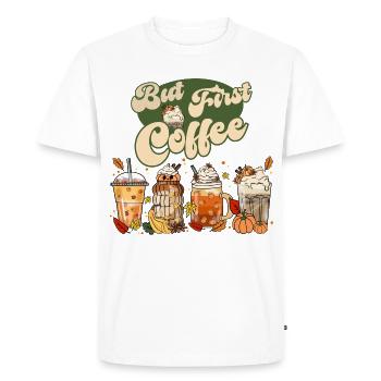 But first Coffee - Pumpkin Spice Latte Retro - Men's Premium Organic T-Shirt - white - Front - Nico (187cm)