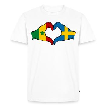 Drapeau du Sénégal Suède Mains Forme de cœur - T-shirt Premium bio Homme - blanc - Devant - Nico (187cm)