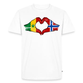 Sénégal Norvège drapeau mains forme de coeur utilisé - T-shirt Premium bio Homme - blanc - Devant - Nico (187cm)
