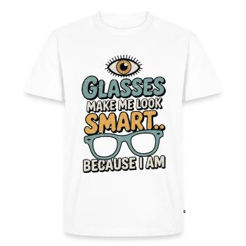 Les lunettes d’optométriste me donnent l’air d’un ophtalmologiste intelligent - T-shirt Premium bio Homme - blanc - Devant - Nico (187cm)