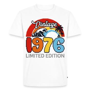 Millésime 1976 Edition Limitée - T-shirt Premium bio Homme - blanc - Devant - Nico (187cm)