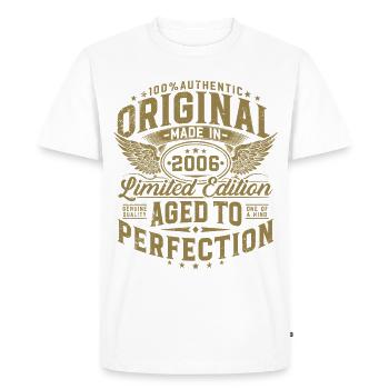 Original 2006 Vintage Birthday Gift - Men's Premium Organic T-Shirt - white - Front - Nico (187cm)