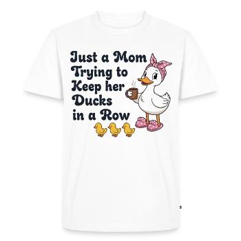 Maman essaie de garder ses canards en ligne - T-shirt Premium bio Homme - blanc - Devant - Nico (187cm)