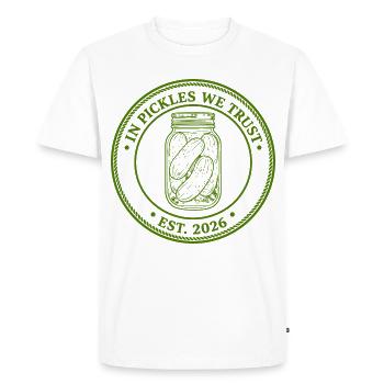In Pickles We Trust Est 2026 - Men's Premium Organic T-Shirt - white - Front - Nico (187cm)