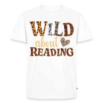 WILD à propos de la lecture : lettres à motifs animaux - T-shirt Premium bio Homme - blanc - Devant - Nico (187cm)