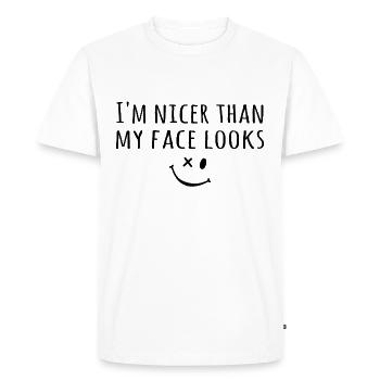 Je suis plus gentille que mon visage n’en a l’air - T-shirt Premium bio Homme - blanc - Devant - Nico (187cm)