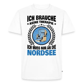 Ich brauche keine Therapie - Ich muss nur zur Nord - Männer Premium Bio T-Shirt - Weiß - Vorne - Nico (187cm)