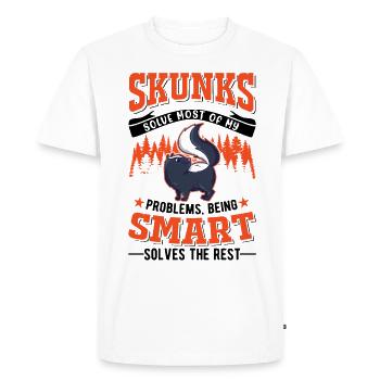 Skunk lover - Men's Premium Organic T-Shirt - white - Front - Nico (187cm)