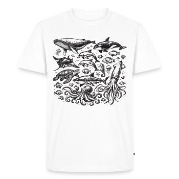 Vintage Ocean: Sea Animal Engraving - Men's Premium Organic T-Shirt - white - Front - Nico (187cm)