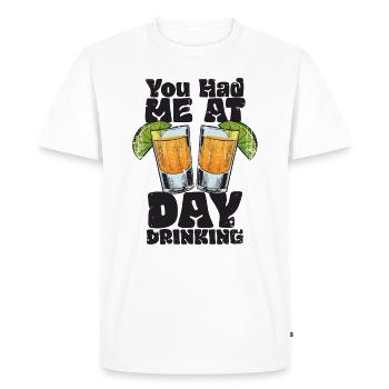 Tu m’as fait boire de la tequila citron vert pendant la journée - T-shirt Premium bio Homme - blanc - Devant - Nico (187cm)