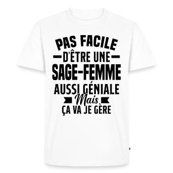 sage-femme et géniale mais ça va je gère - T-shirt Premium bio Homme - blanc - Devant - Nico (187cm)