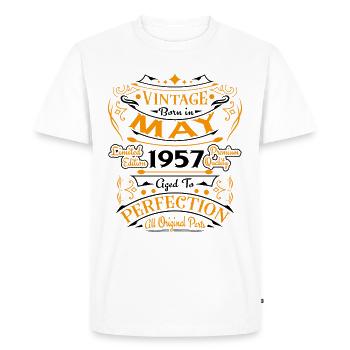 May 1957 Vintage Born in May 1957 Anniversary - Men's Premium Organic T-Shirt - white - Front - Nico (187cm)