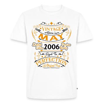 May 2006 Vintage Born in May 2006 Anniversary - Men's Premium Organic T-Shirt - white - Front - Nico (187cm)