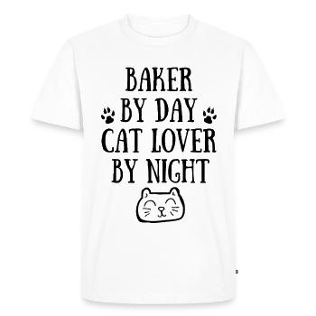 Boulanger de jour. Amoureux des chats la nuit. - T-shirt Premium bio Homme - blanc - Devant - Nico (187cm)