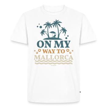 Je suis en route pour Majorque - T-shirt Premium bio Homme - blanc - Devant - Nico (187cm)