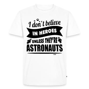 Les astronautes sont des héros - T-shirt Premium bio Homme - blanc - Devant - Nico (187cm)